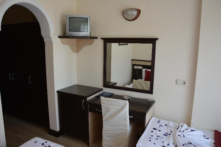 DOUBLE SINGLE USE STANDARD Room