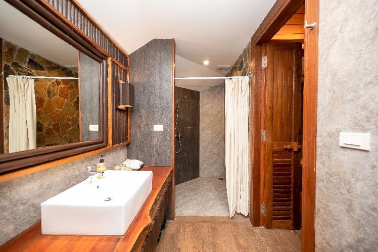 DOUBLE SUPERIOR Room