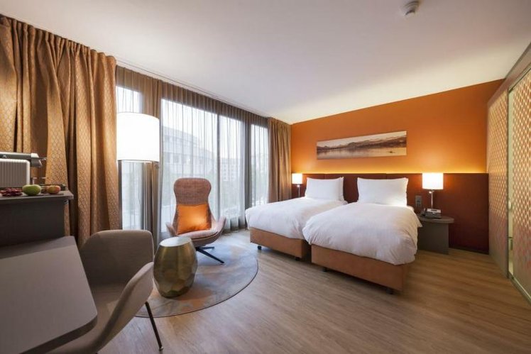 DOUBLE SUPERIOR Room