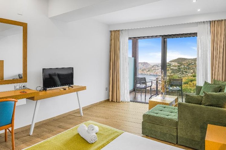 Double or Twin SUPERIOR SEA VIEW Room