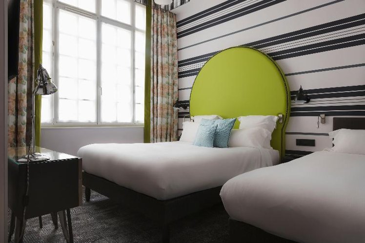 TRIPLE SUPERIOR Room