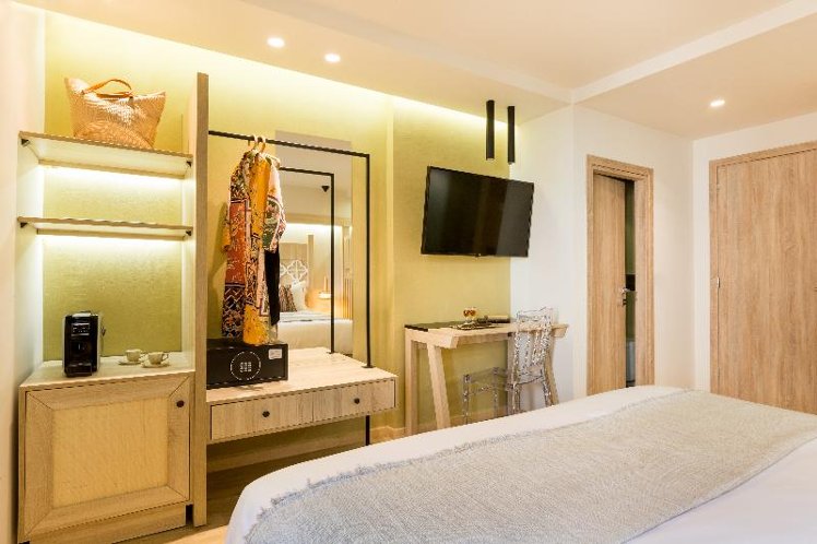 SUITE DELUXE Room