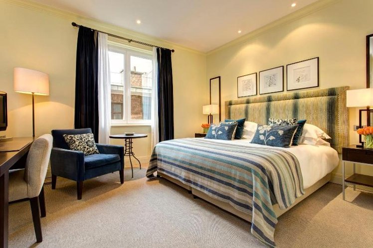 TWIN DELUXE Room