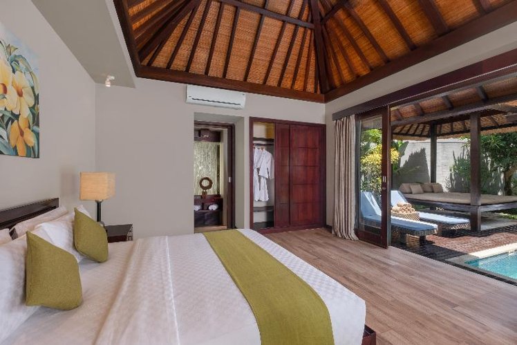 VILLA THREE BEDROOMS Room