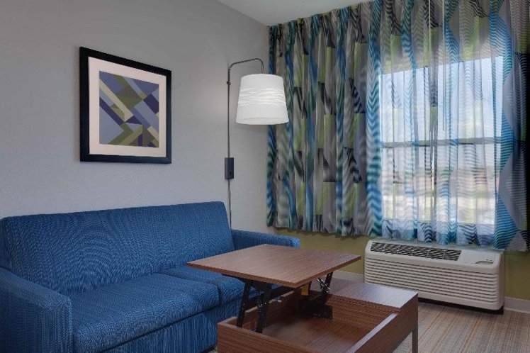 DOUBLE KING SIZE BED Room