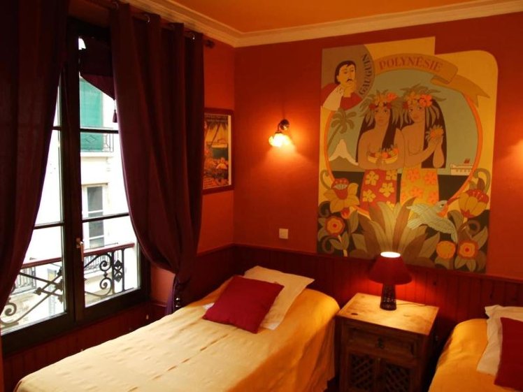 SINGLE STANDARD Room