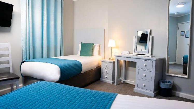 TWIN STANDARD Room