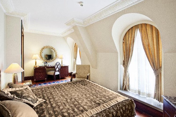 DOUBLE DELUXE Room