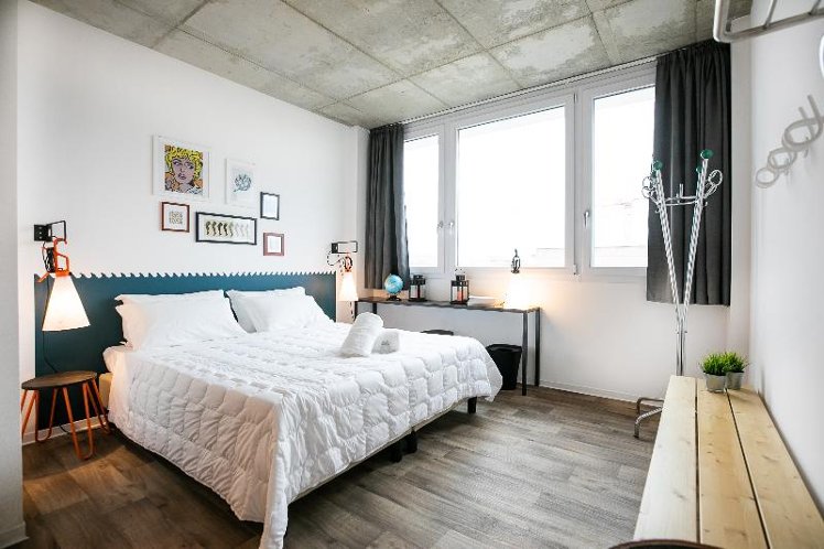DOUBLE STANDARD Room