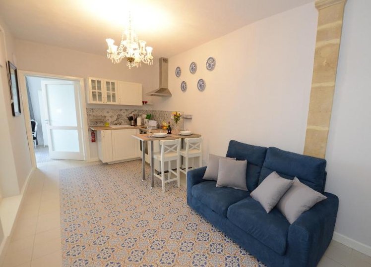 DOUBLE DELUXE Room