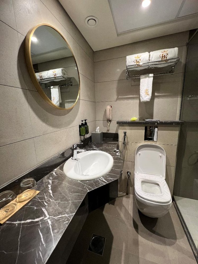 DOUBLE STANDARD Room