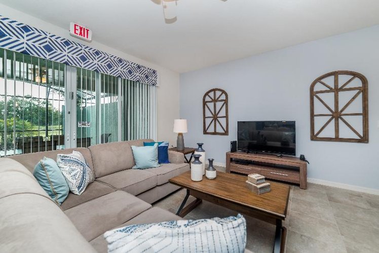 TOWNHOME FOUR BEDROOMS Room