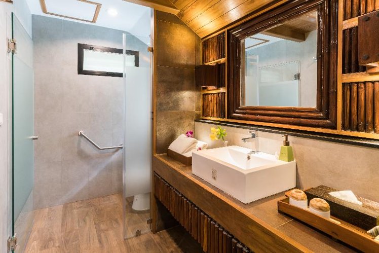 TWIN DELUXE Room