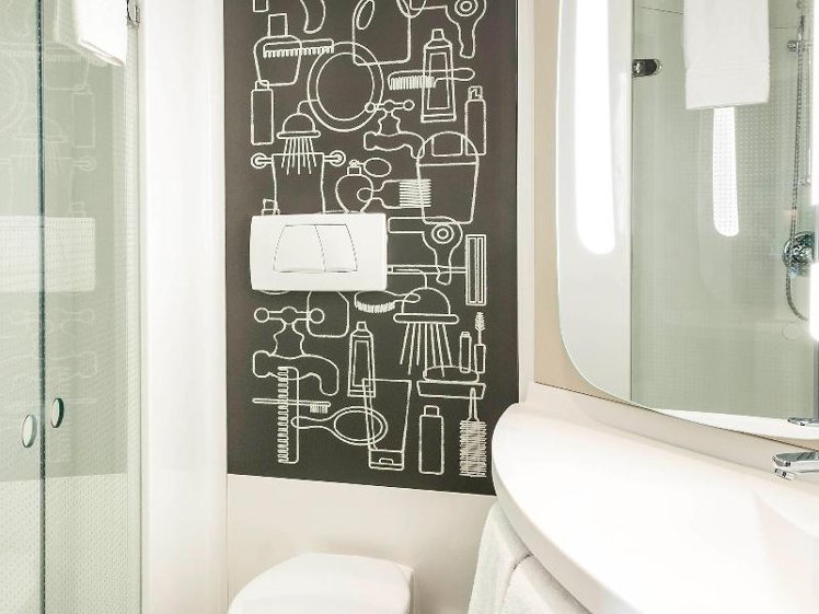 ibis Paris la Defense Courbevoie