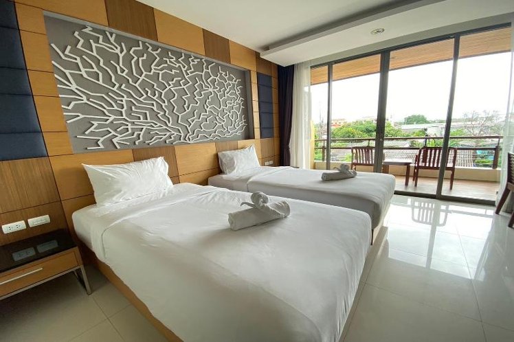 TWIN DELUXE Room