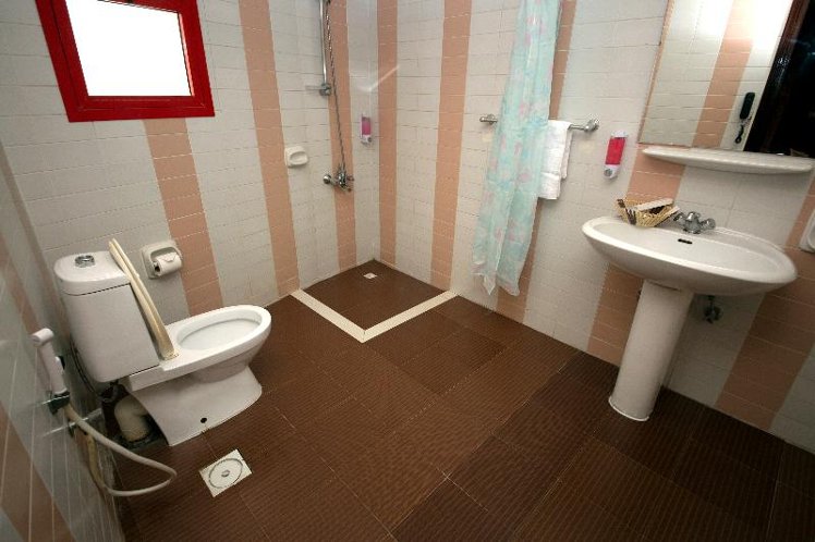 Double or Twin DELUXE Room