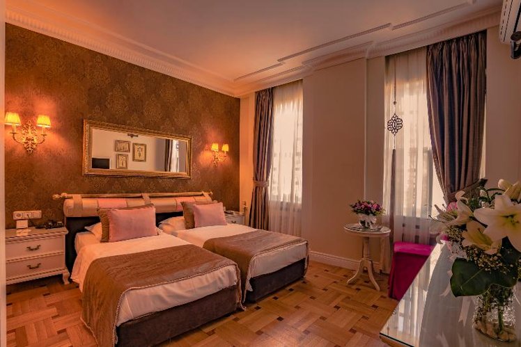 DOUBLE STANDARD Room