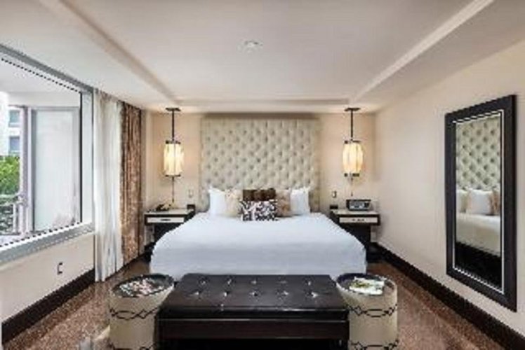 SUITE PARK VIEW Room