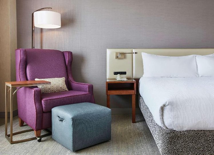 DOUBLE KING SIZE BED Room