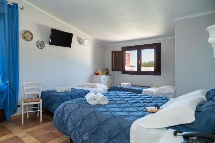 QUADRUPLE STANDARD Room