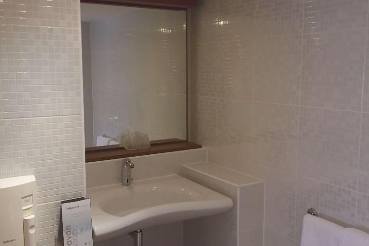 DOUBLE STANDARD Room