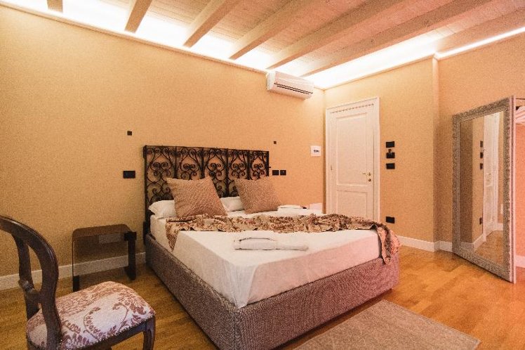 DOUBLE DELUXE SUPERIOR Room