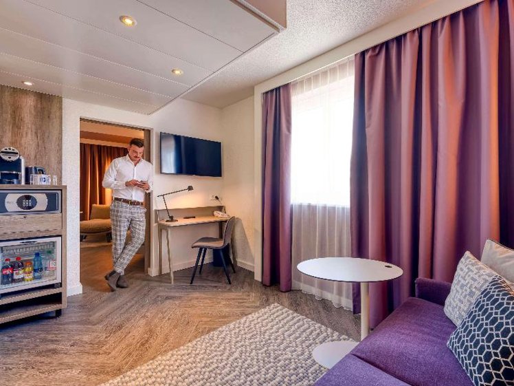 TWIN SUPERIOR Room