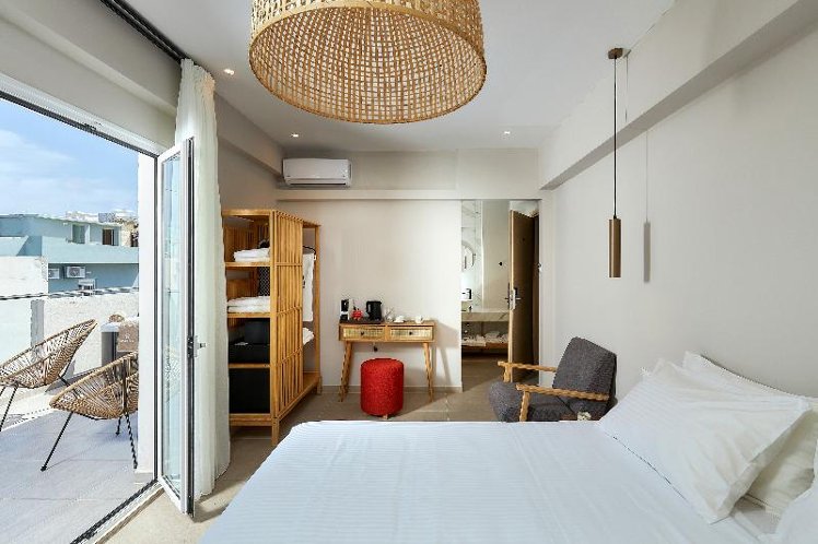 DOUBLE DELUXE Room