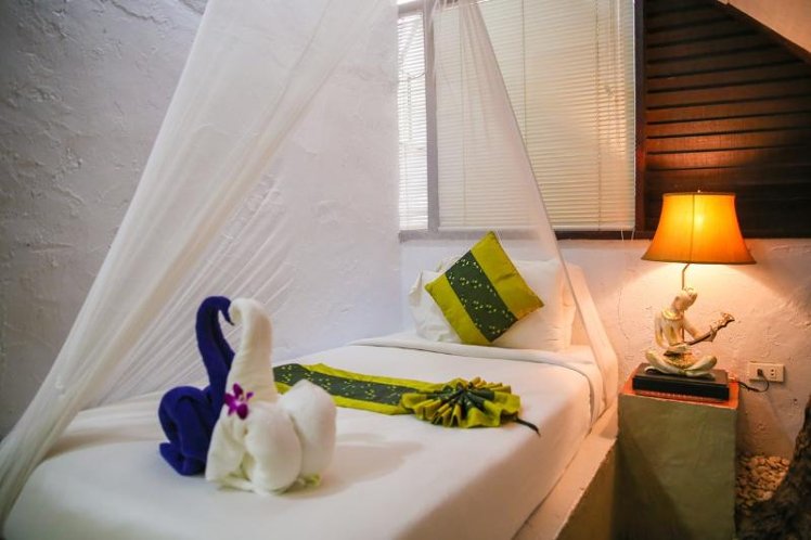 VILLA QUEEN SIZE BED Room