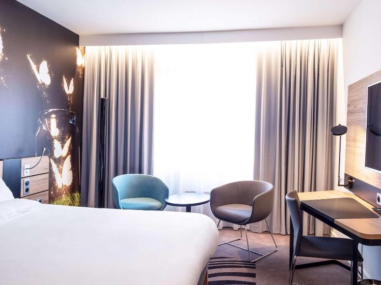 DOUBLE SUPERIOR Room