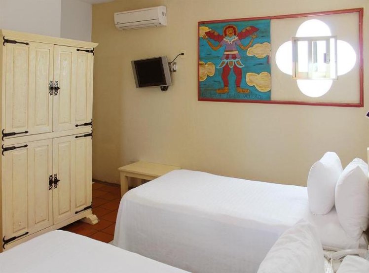 TWIN STANDARD Room
