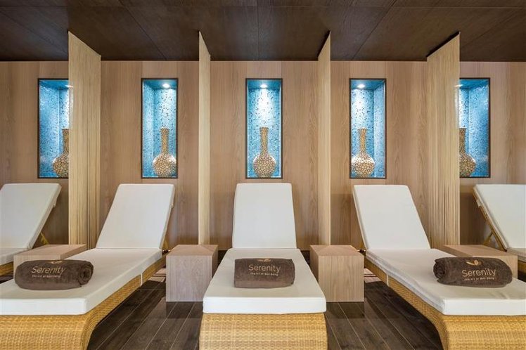 Pine Cliffs Ocean Suites