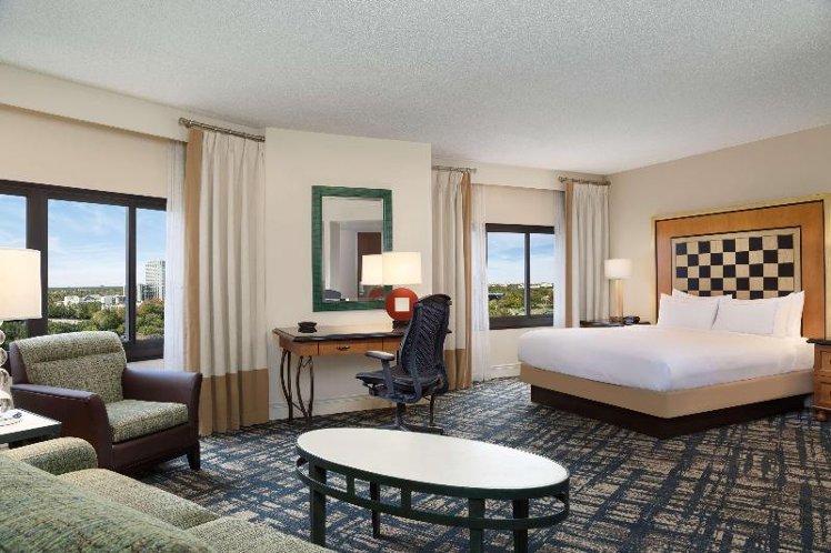 JUNIOR SUITE KING SIZE BED Room