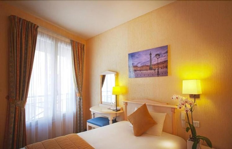SINGLE STANDARD Room