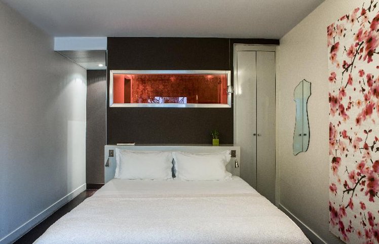 DOUBLE SUPERIOR Room