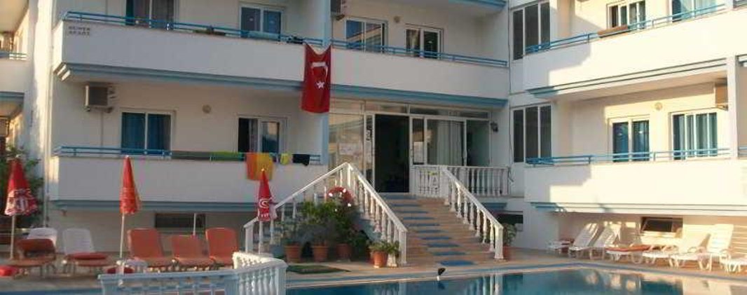 Huner Apartments
