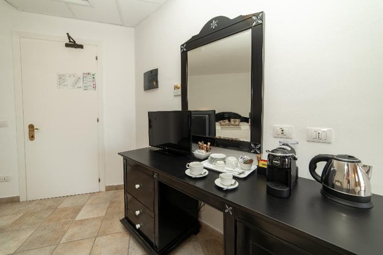 JUNIOR SUITE WITH BALCONY Room