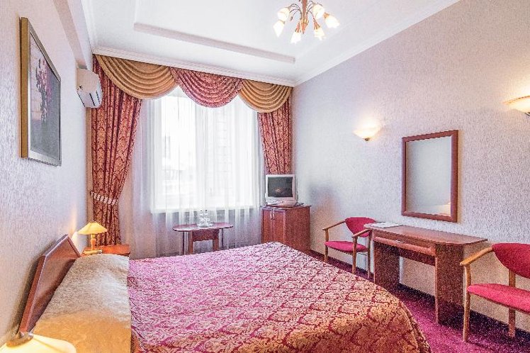 SINGLE STANDARD Room