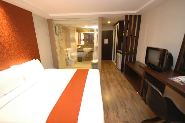 DOUBLE DELUXE Room