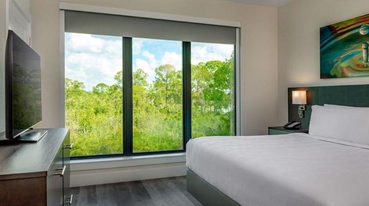 SUITE CAPACITY 4 Room