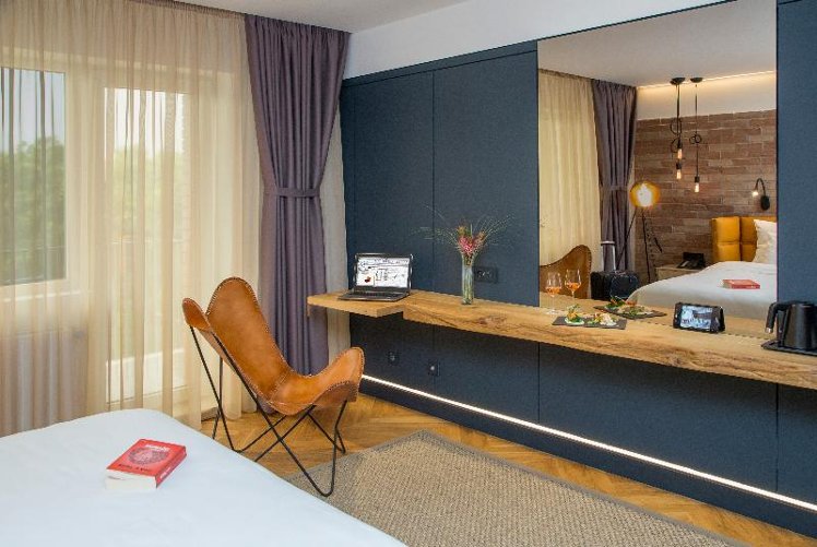 DOUBLE PREMIUM Room