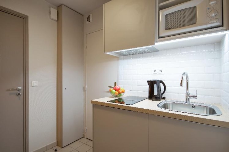 STUDIO SUPERIOR Room