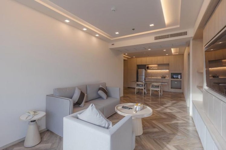 SUITE KING BED WITH JACUZZI Room