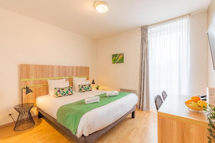 STUDIO WITH DOUBLE BED Room