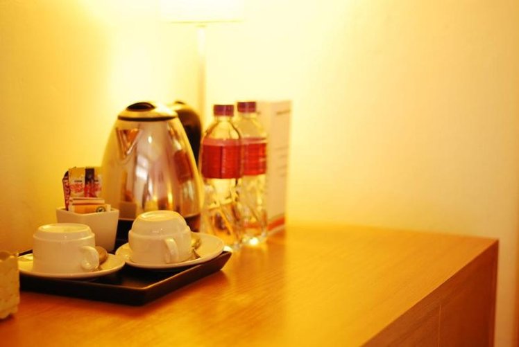 Double or Twin DELUXE Room