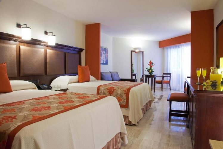 JUNIOR SUITE STANDARD Room