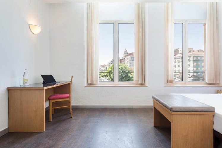 DOUBLE STANDARD Room