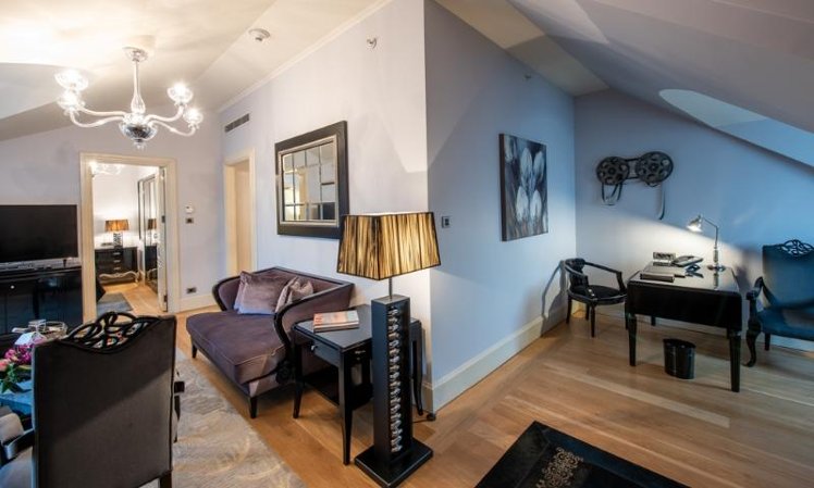SUITE CLASSIC Room