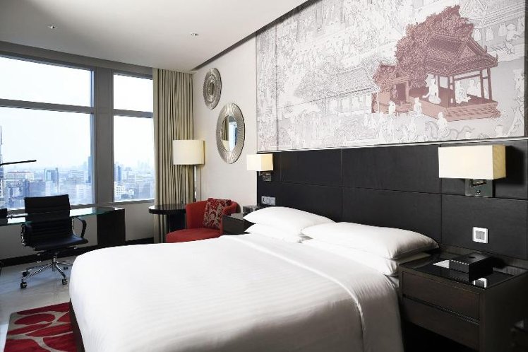 DOUBLE KING SIZE BED Room