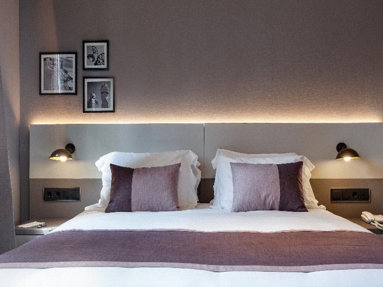DOUBLE STANDARD Room